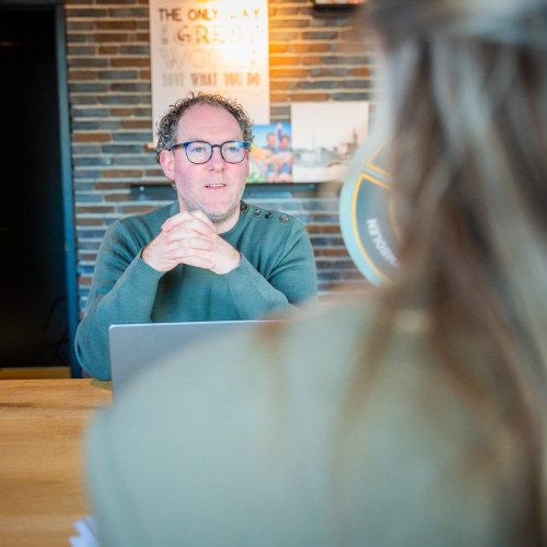 Met een kritische blik